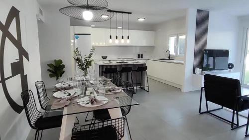 Puerto Rey Apartment | Vera Playa, Tu Paraíso Costero