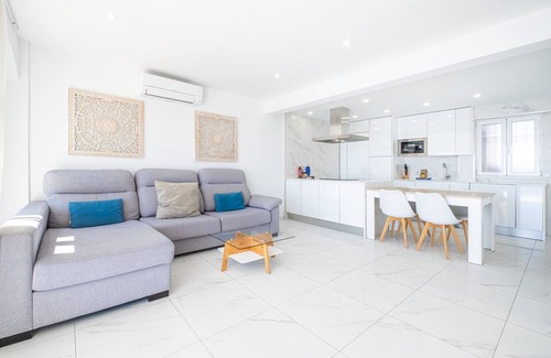 Benidorm Apartment | Veracruz 17-B Deluxe Apartment Levante Beach