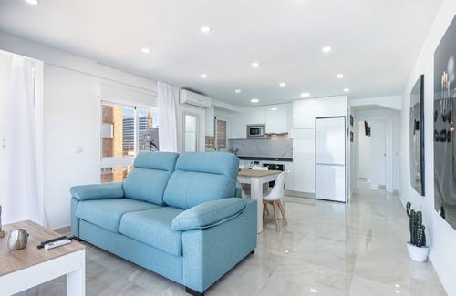 Benidorm Apartment | Veracruz 8-A Deluxe Apartment Levante Beach