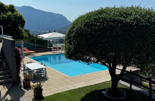 Vacallo House | Veralto - Modern Suite with Como Lake view