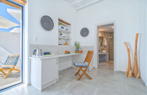 Khora Sfakion Apartment | Veranta luxury suite at Sfakia village, south west Crete island.
