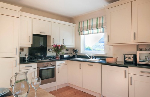 Winnard's Perch Ski Chalet | Vercana - Luxury Lodge with hot tub near Padstow