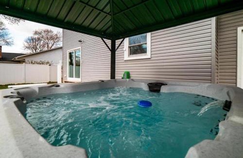 Vermilion House | Vermilion Retreat with Game Room, Hot Tub and Across from Community Pool