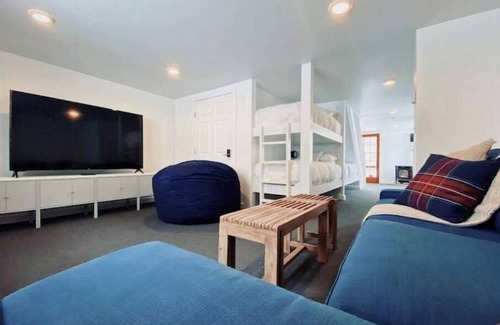 North Hero House | Vermont Birch House: North Hero Island Retreat