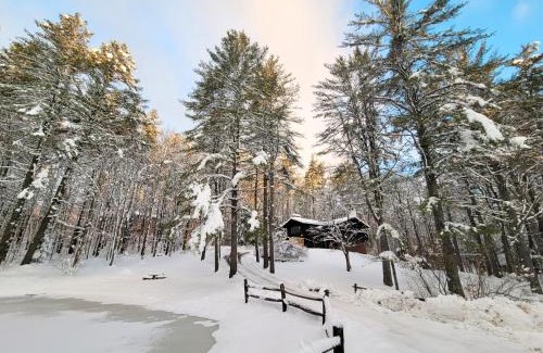 Winhall Ski Chalet | Vermont Escape near Stratton with Hot Tub, Game Room, Fireplace & Pond Views