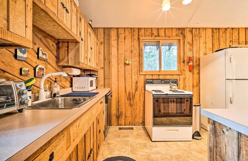 Winhall House | Vermont Getaway near Stratton Mountain