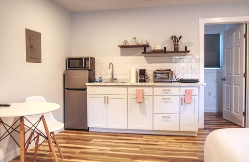 South Burlington Hotel | Vermont Suites