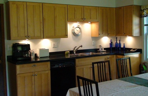 Highland House | Vermont West - Beautiful, Private, Serene Home Away from Home
