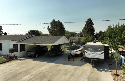 Vernal House | Vernal Sport-Court Base Camp