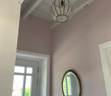 Groot-Ammers House | Vernieuwd luxe voorhuis - naast de molens