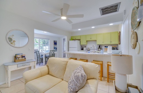 Rock Ridge House | Vero Beach Vacation Rental ~ 3 Mi to the Ocean!