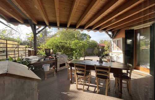 Borgo Milano Apartment | Verona, house with porch and garden, in a single house, internal parking