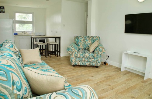 Bois d'Orange Apartment | Veronica's - Breathe Easy - Reduit Apartment #3