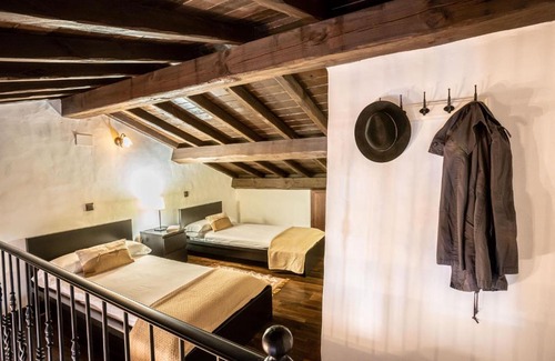 Zarza de Granadilla House | Versátil Apartamentos