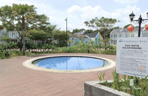 Pontianak House | Verse Guest House