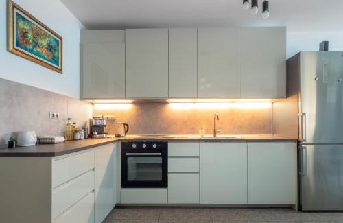 Vitosha District Apartment | Vertigo 2 Modern 2-Bedroom Apartment with Parking & Vitosha View