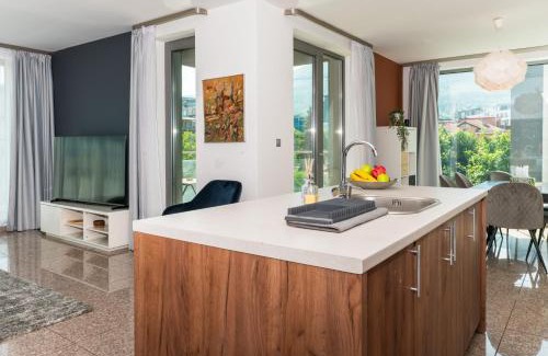 Vitosha District Apartment | Vertigo Modern 2-Bedroom Apartment with Parking & Vitosha View