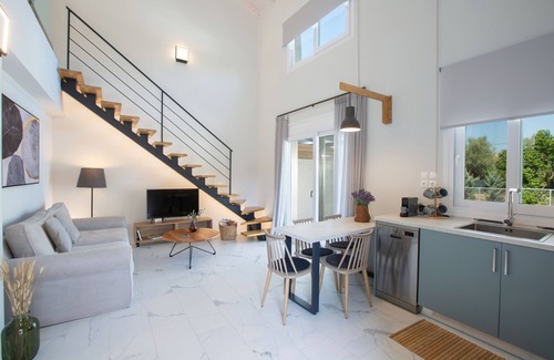 Apolpaina Villa | Vertzami Villa just 2km from Lefkada city center