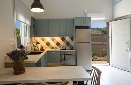 Apolpaina Villa | Vertzami Villa just 2km from Lefkada city center