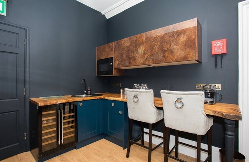 St Albans Hotel | Verulam or Sopwell (Standard En-suite King Room)