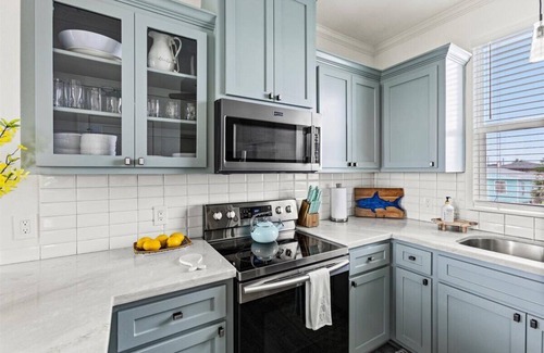 Surfside Beach House | VERY AFFORDABLE - Coastal Escape with a stunning contemporary cottage aesthetic.