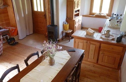 Puy-Saint-Vincent Ski Chalet | Very beautiful, new alpine chalet, located in the exceptional valley of Narreyroux.