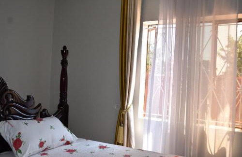 Jinja House | Very beautiful cozy home
