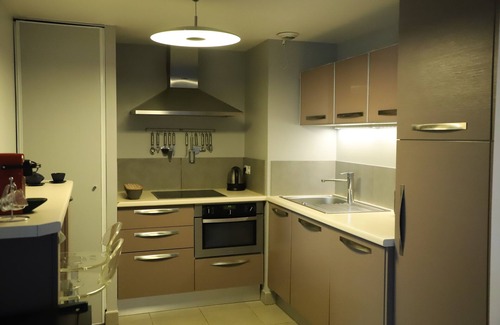 La Ciotat Apartment | Very beautiful new flat, quiet, close to the harbour and near "calanques"