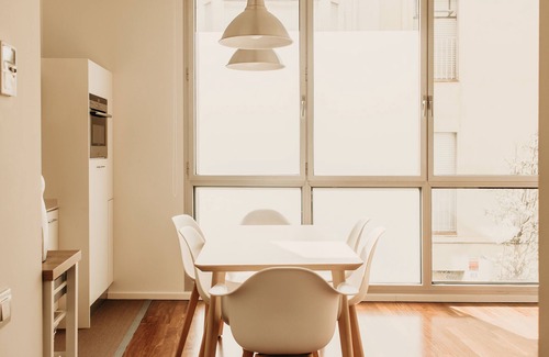Sabadell Apartment | Very bright apartment in the center of Sabadell, 3 min from Railways.