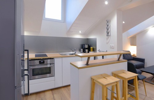 Villette Gare Apartment | Very calm, light and charming flat, just 5 min walk from Part Dieu station