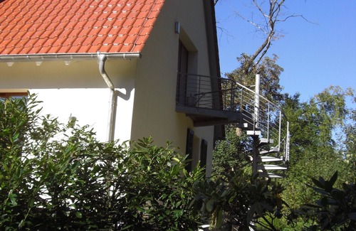 Mauritz-Ost Apartment | Very central location to the city center and yet in a local recreation area