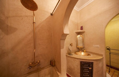Medina Hotel | Very Central Marrakech Riad With 2 Pools, One Heated & Very Friendly Staff