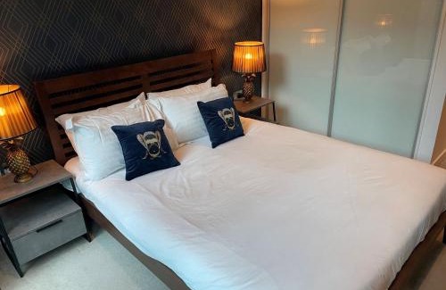 Laurieston Apartment | Very centrally located chic one bed Quartermile apartment
