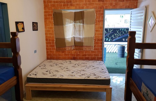 Caraguatatuba House | Very charming economic suite