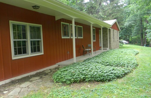 Gambier House | Very clean, comfortable home within walking distance of beautiful Kenyon College