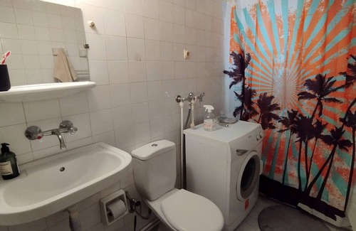 Konak Apartment | Very close to the seaside and tram in Göztepe - Konak