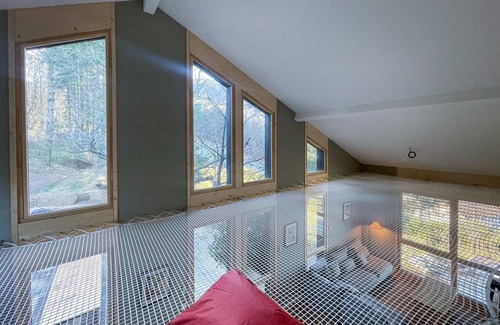 Saint-Barthelemy-Grozon Ski Chalet | Very comfortable forest house - 7 bedrooms and 5 bathrooms in the heart of Ardèche verte