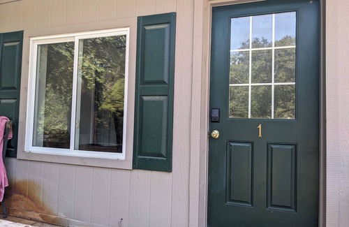 Port Austin Apartment | Very Cozy 1 bed Unit with Lake Huron beach access! Vintage ONE