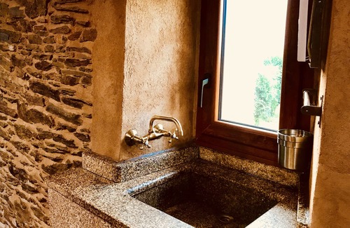 Ordes Cottage | Very cozy rustic house near Santiago de Compostela