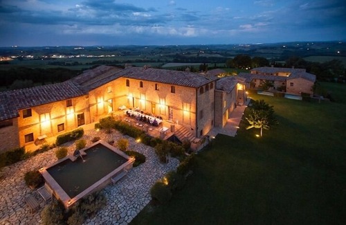 Buonconvento Villa | Very exclusive Villa for 18 in Tuscany: corporate events, weddings