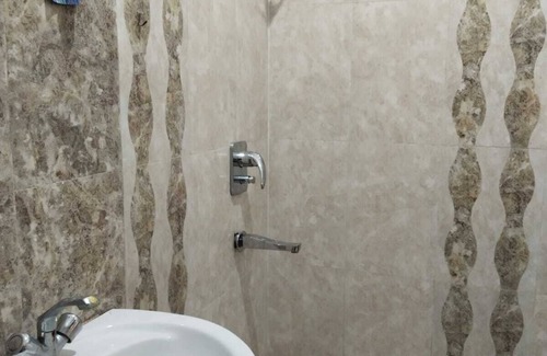 Chandigarh Apartment | Very Hygienic Home. All services available at one place. Come, stay.