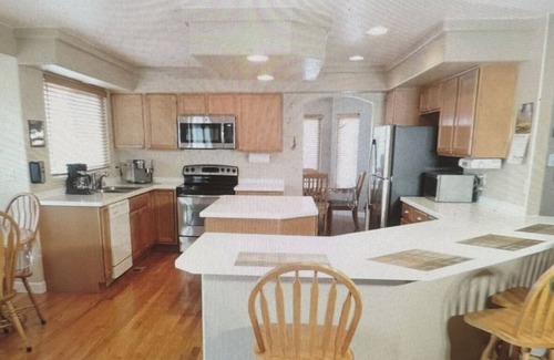 Green Valley Ranch House | Very nice 4-bedroom house in welcoming Denver with WiFi, AC, fitness room