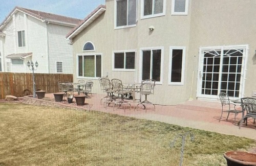 Green Valley Ranch House | Very nice 4-bedroom house in welcoming Denver with WiFi, AC, fitness room