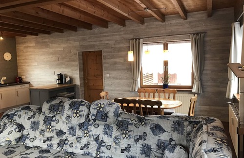 Stadtkyll House | Very nice and spacious wooden house in the heart of the Eifel