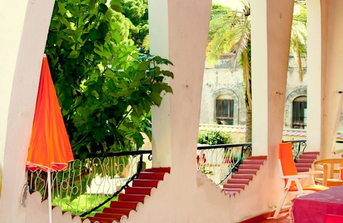 Marina di Patti Apartment | Very nice apartment (suite) for 2 persons - directly on the sea
