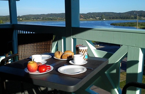 Neuensien Apartment | Very nice apartment with a direct view of Lake Neuensien