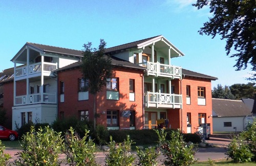 Neuensien Apartment | Very nice apartment with a direct view of Lake Neuensien