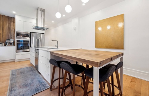 La Petite-Patrie Apartment | Very nice, bright 2-bedroom apartment, close to all amenities.