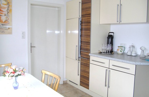 Waltenhofen Apartment | Very nice fully furnished 3 room apartment with balcony.