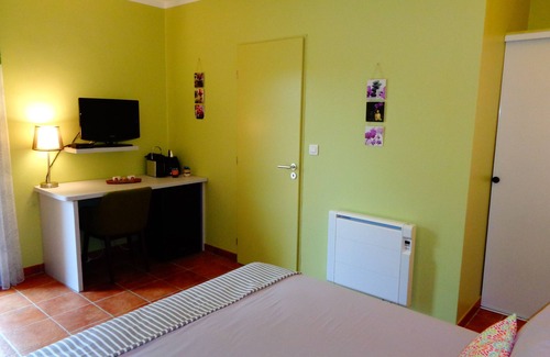 Arbellara Bed & Breakfast | Very nice independent room including breakfast 10 MN from the beaches